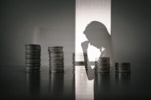 Sparbankerna utbildar 3 500 medarbetare för att motverka spelberoende