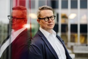 Deutsche Börse kopplar på sociala medier i sin övervakningsteknologi via svenska Scila Deutsche Börse kopplar på sociala medier i sin övervakningsteknologi via svenska Scila