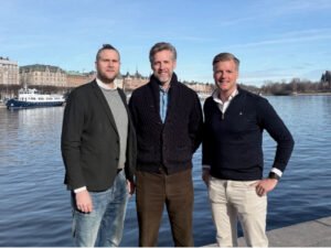 82d5dc18b8b7675d org