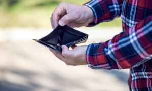 tom plånbok zmarta unsplash ry65