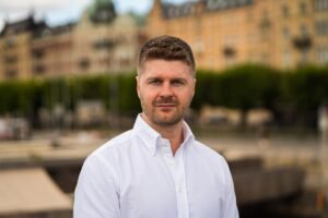 Tendavo reser 10 miljoner kronor – hjälper företag att vinna offentliga upphandlingar Tendavo reser 10 miljoner kronor – hjälper företag att vinna offentliga upphandlingar