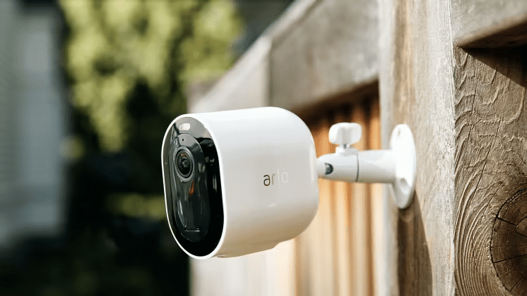 Arlo Pro 4 kamera – nästa generations övervakningskamera