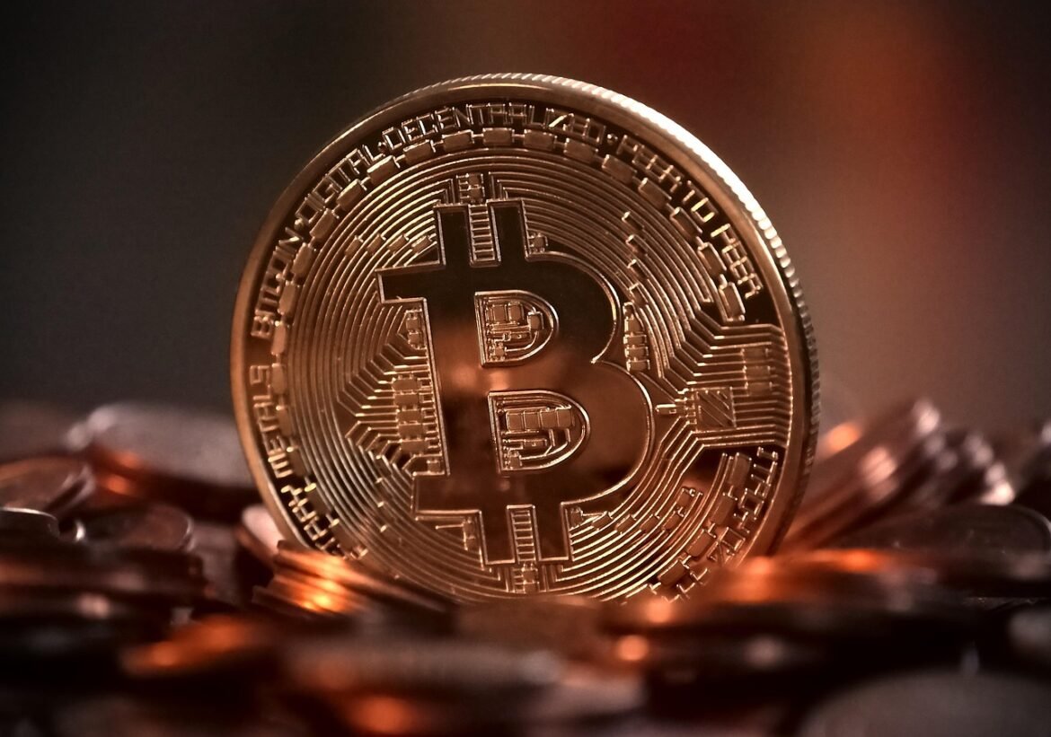 Bitcoin passerar 112 000 dollar – drivs av politisk vilja och institutionella investeringar