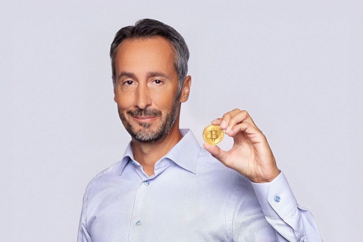 Kryptohandelsplatsen Coinmotion expanderar till Sverige och utser Sverigechef