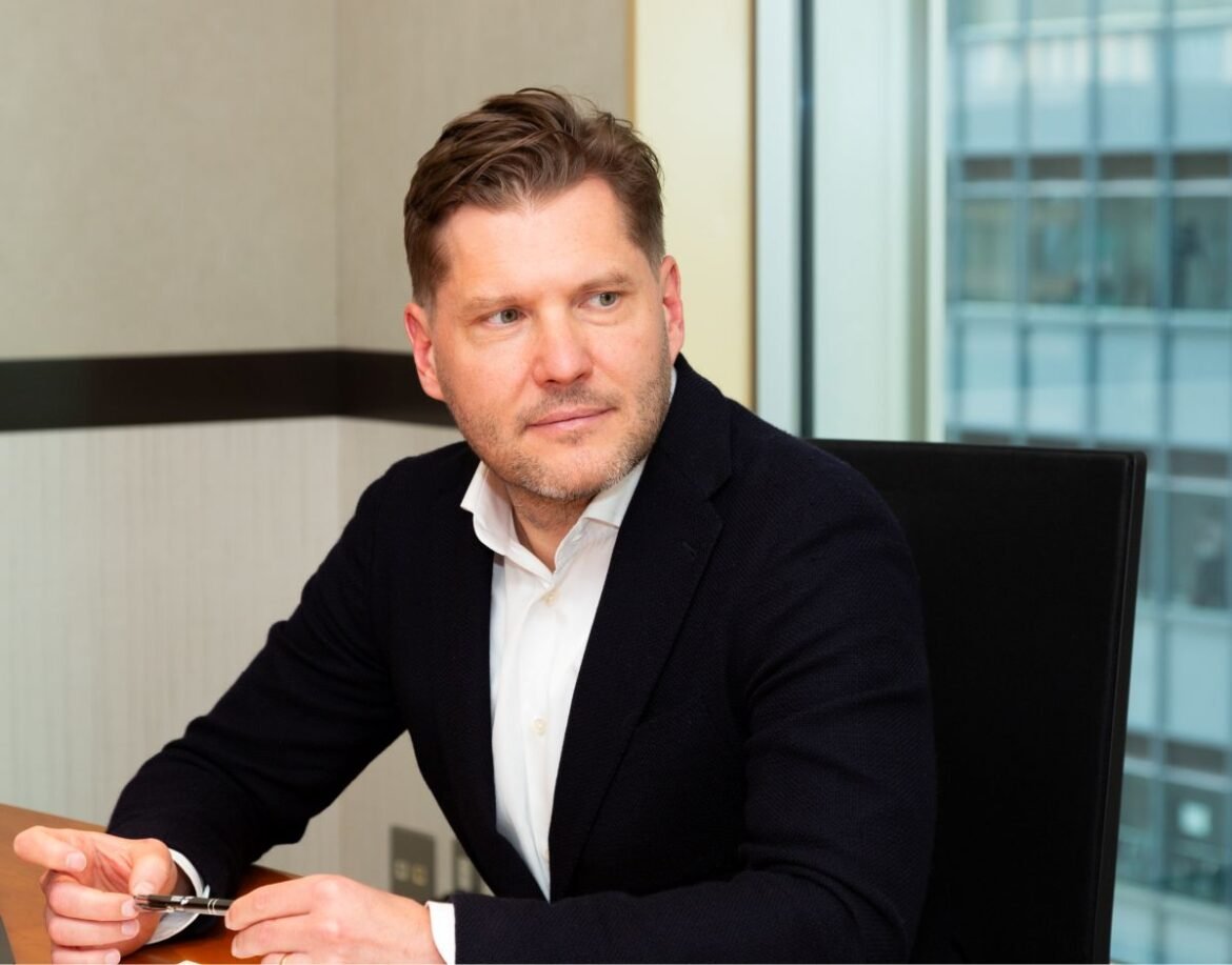 Chefer litar mer på kollegor än AI för affärsbeslut