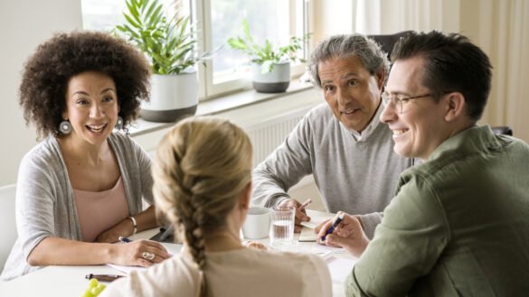 Riksbyggens tips: Så granskar du bostadsrättsföreningens ekonomi inför köp