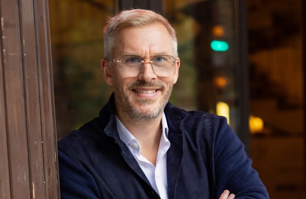 Peter Dahlgren Founder & CEO 3