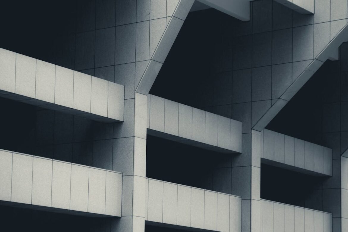 pexels jimbear 1337285